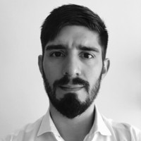 Lucas Miño Email
