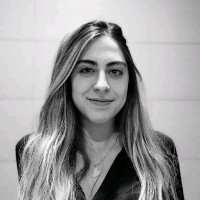 Escuela de Gobierno UC Employee Josefina Gouhaneh Brinck's profile photo