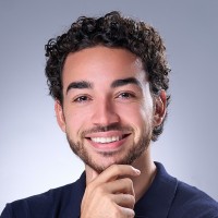 Mailscale Employee Yassin Baum's profile photo