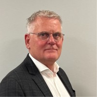 Bert Reuvecamp Email