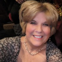 Coldwell Banker Realty Greater Cincinnati Tri-state Area and Central Ohio Employee Kim Lyon's profile photo