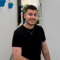 ESTÁ PASANDO ENTERTAINMENT S.L. Employee Martín Castro's profile photo