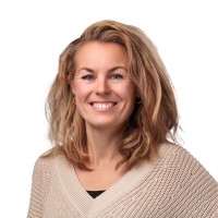 Lindi Benschop Email