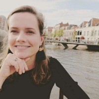 Iris de Jong Email