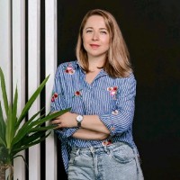 Anita Vujić Email