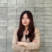 Huong Tran Email