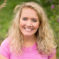 Mandi Mills's profile photo