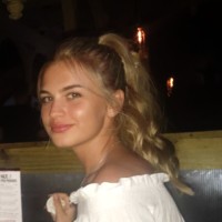 graze Employee Arita Hoxha's profile photo
