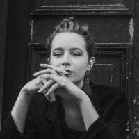 Iris Torrekens Email