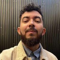 Luis Amador Quirós Email