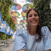 Lorena Domínguez Email