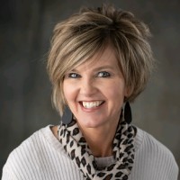 Life Line Emergency Vehicles Employee Melissa Mohs's profile photo