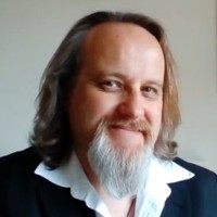 Xe.com Employee Ian Bosley's profile photo