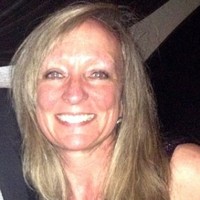 Paula Leslie