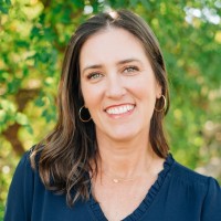 Lindsay Winn Email & Phone Number
