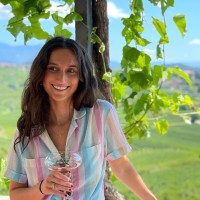 Chandelier Creative Employee Maggie Graber's profile photo