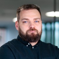 Artur Markowski Email