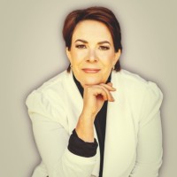 Profession Hub Employee Anelie Smit's profile photo