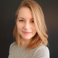 Lisa Hunter Email