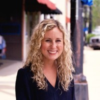 Elizabeth Burleson Email & Phone Number