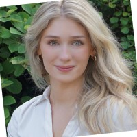 Anna Oukolov Email
