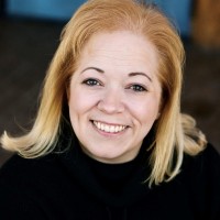 Tracy East Email & Phone Number