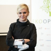 Marina Nenkovic-Riznic Email