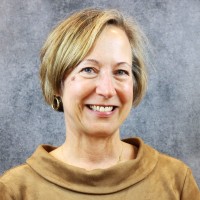 Lisa Holsinger Email & Phone Number