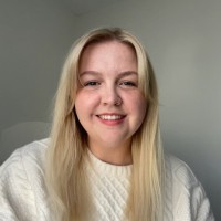 Yulia Komina Email & Phone Number