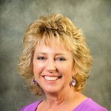 Pelican Grand Beach Resort Employee Heidi Dennis's profile photo