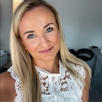 Horváth Nikolett Email