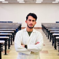 Lahore Medical & Dental College Employee Abdullah Dar's profile photo