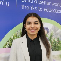 Versett Employee Kenza Libdri's profile photo