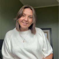 Julia Collin Email