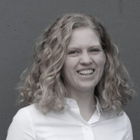 Chloé Deblois Email & Phone Number
