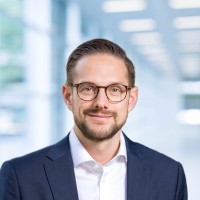Philipp Naef Email