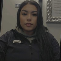 Jennifer De La Cruz Email & Phone Number