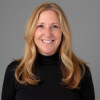 Stacie Edwards Email & Phone Number