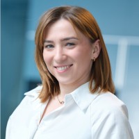 Sári-Vasadi Nikoletta Email