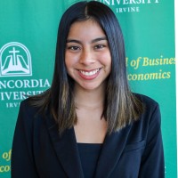 Dogdrop Employee Emily de Jesus's profile photo