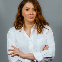 Yevheniia Tkachenko Email
