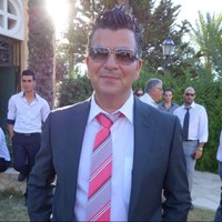 Con Sakkou Email