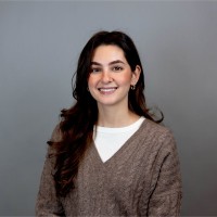 Mia Safar Email