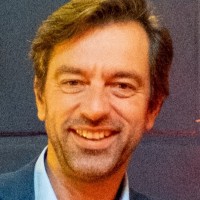 E-mail e número de telefone de Koen Vandaele