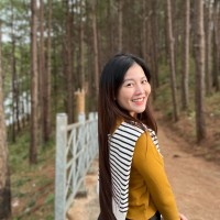 Truc Huynh Email