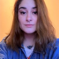 Dâmaris Tássila Email