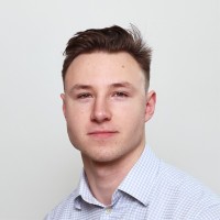 Angus MacFarlane Email