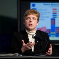 Elizabeth Robinson Email & Phone Number