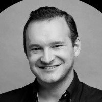 toTable Employee Phil Diamond's profile photo