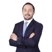 Víctor Figueroa Email
